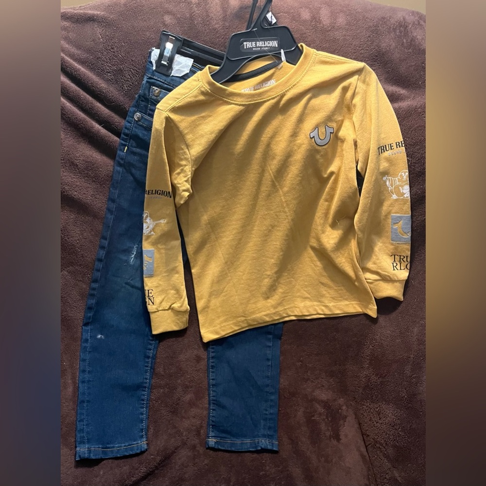 True Religion Kids Size 7  Long Sleeve Tee &  Jeans NWT
